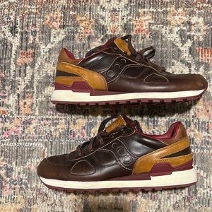 Saucony shadow x Wolverine 1000 mile